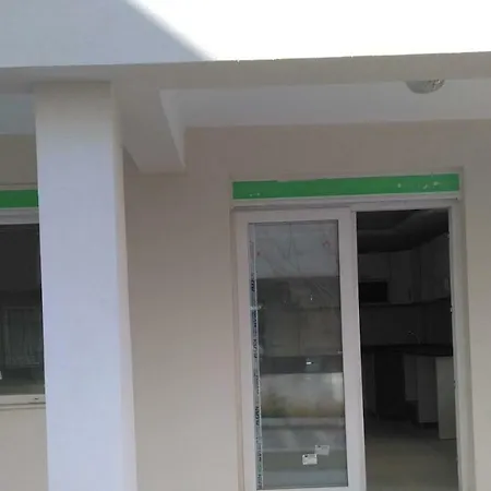 Life House Apartament